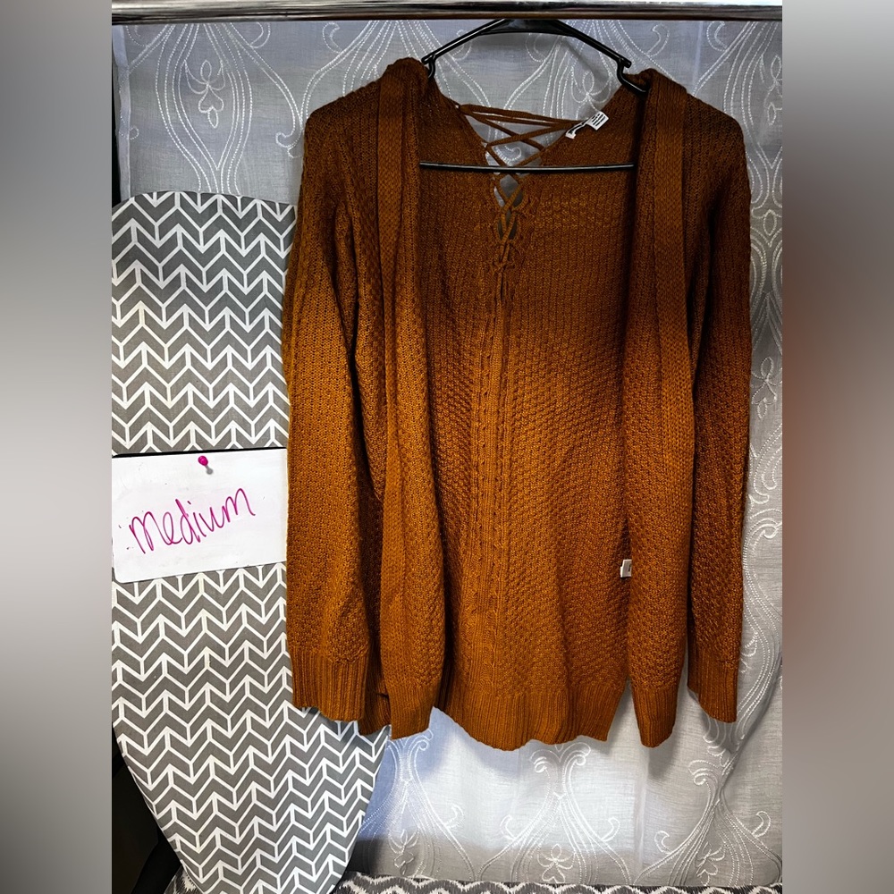Cardigan sweater